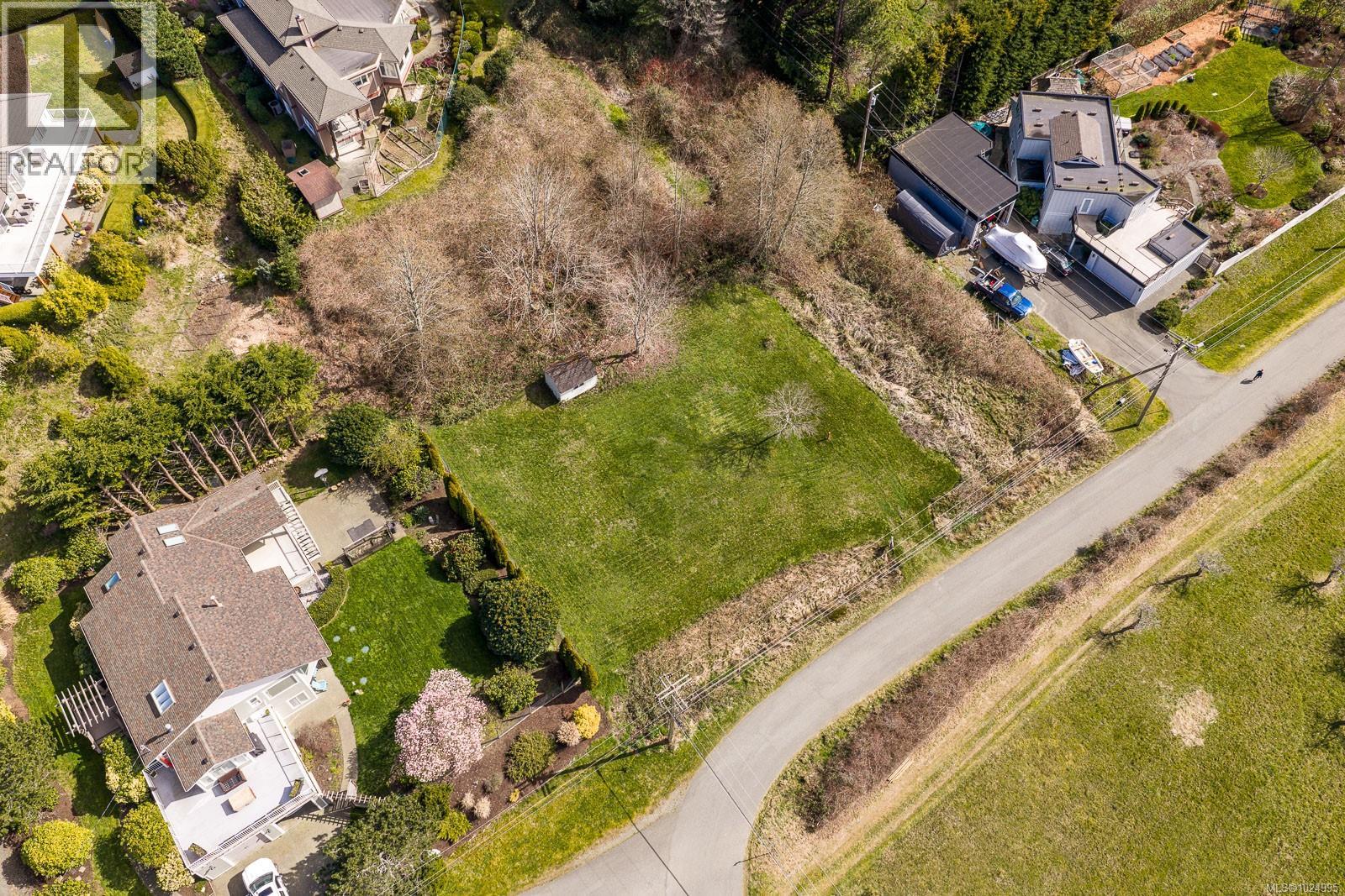 98 Beech St, Comox