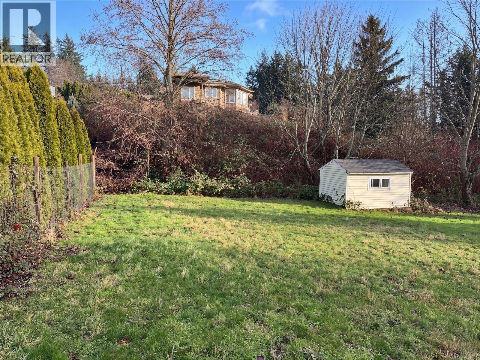 98 Beech St, Comox