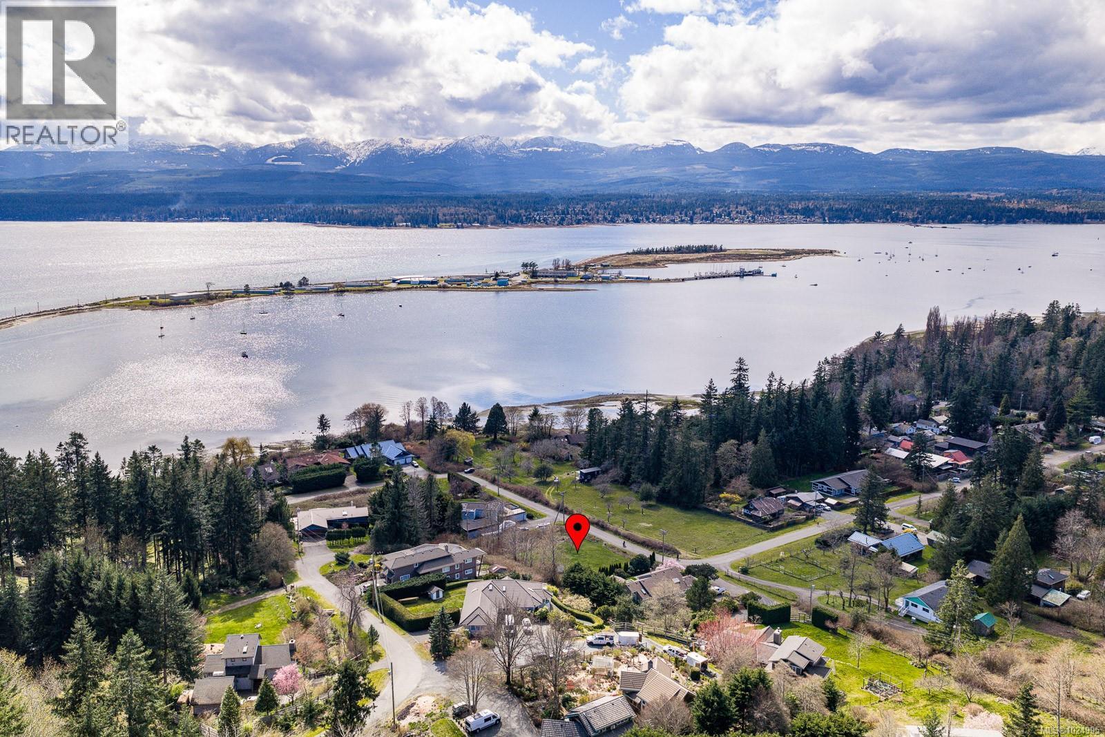 98 Beech St, Comox