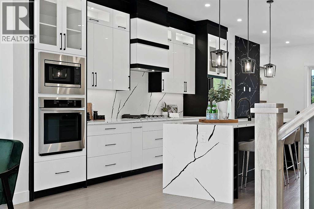 Single Family House for Sale in   Avenue NW Montgomery Calgary 