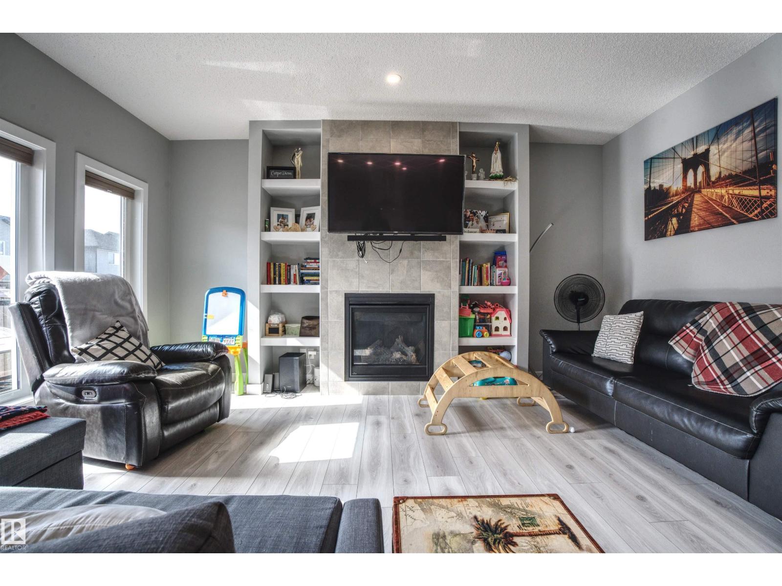 20503 99 AV NW - 9