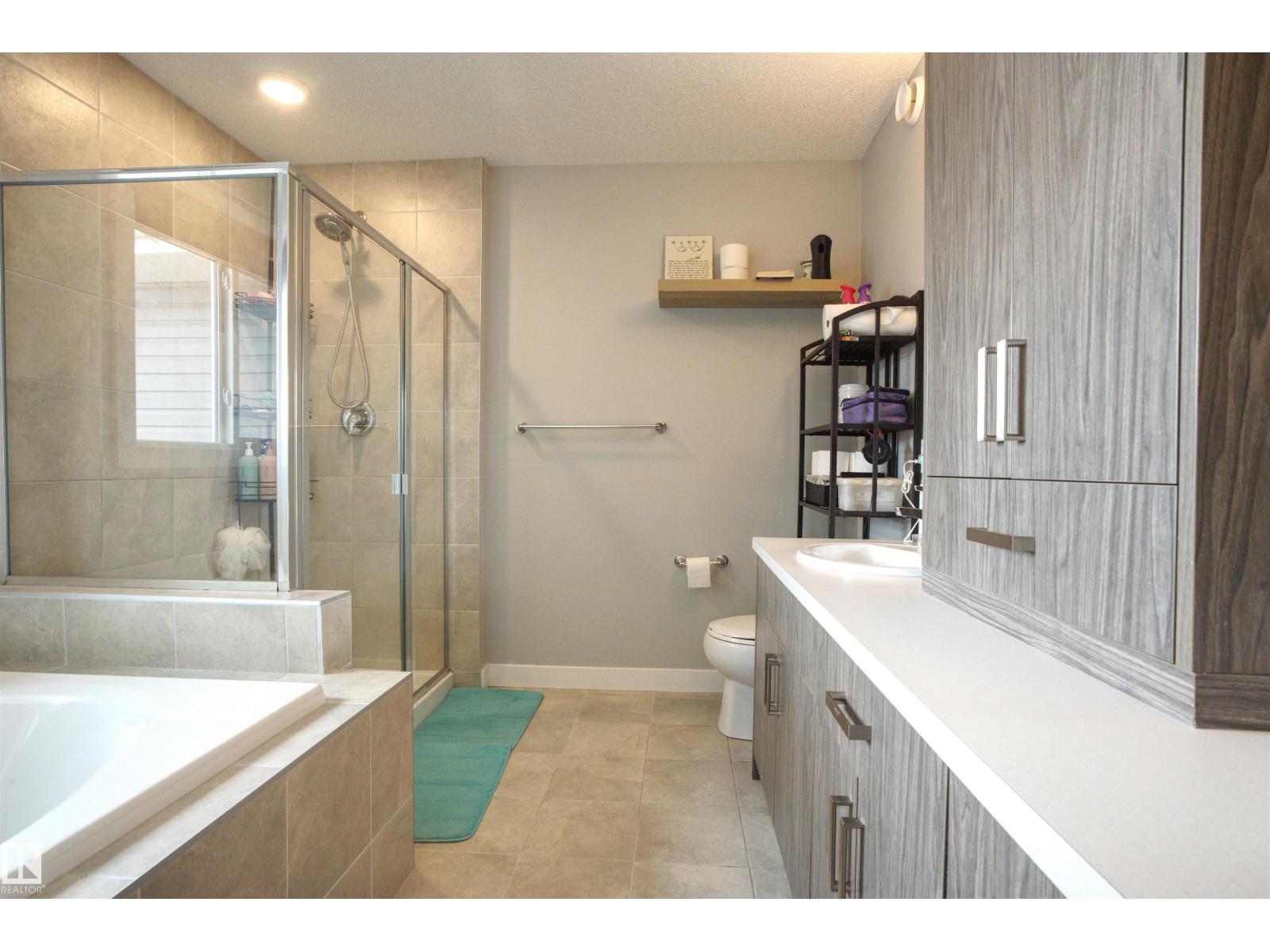 20503 99 AV NW, Edmonton