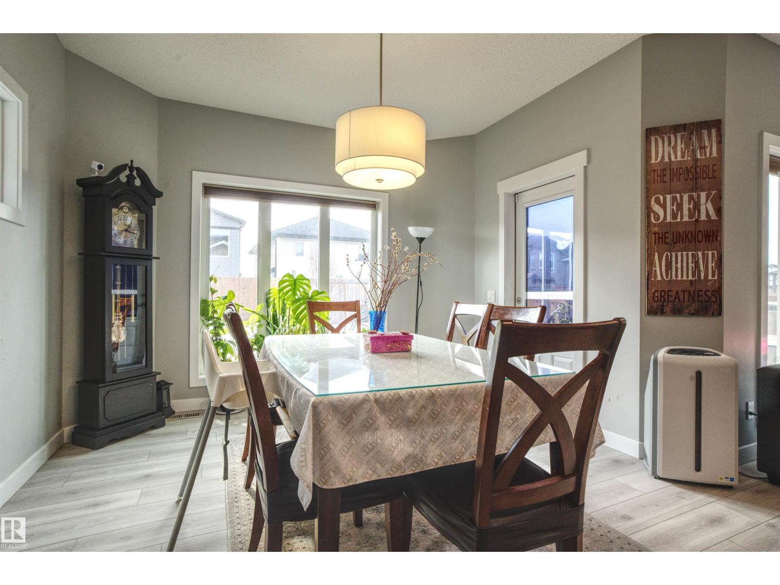 20503 99 AV NW, Edmonton