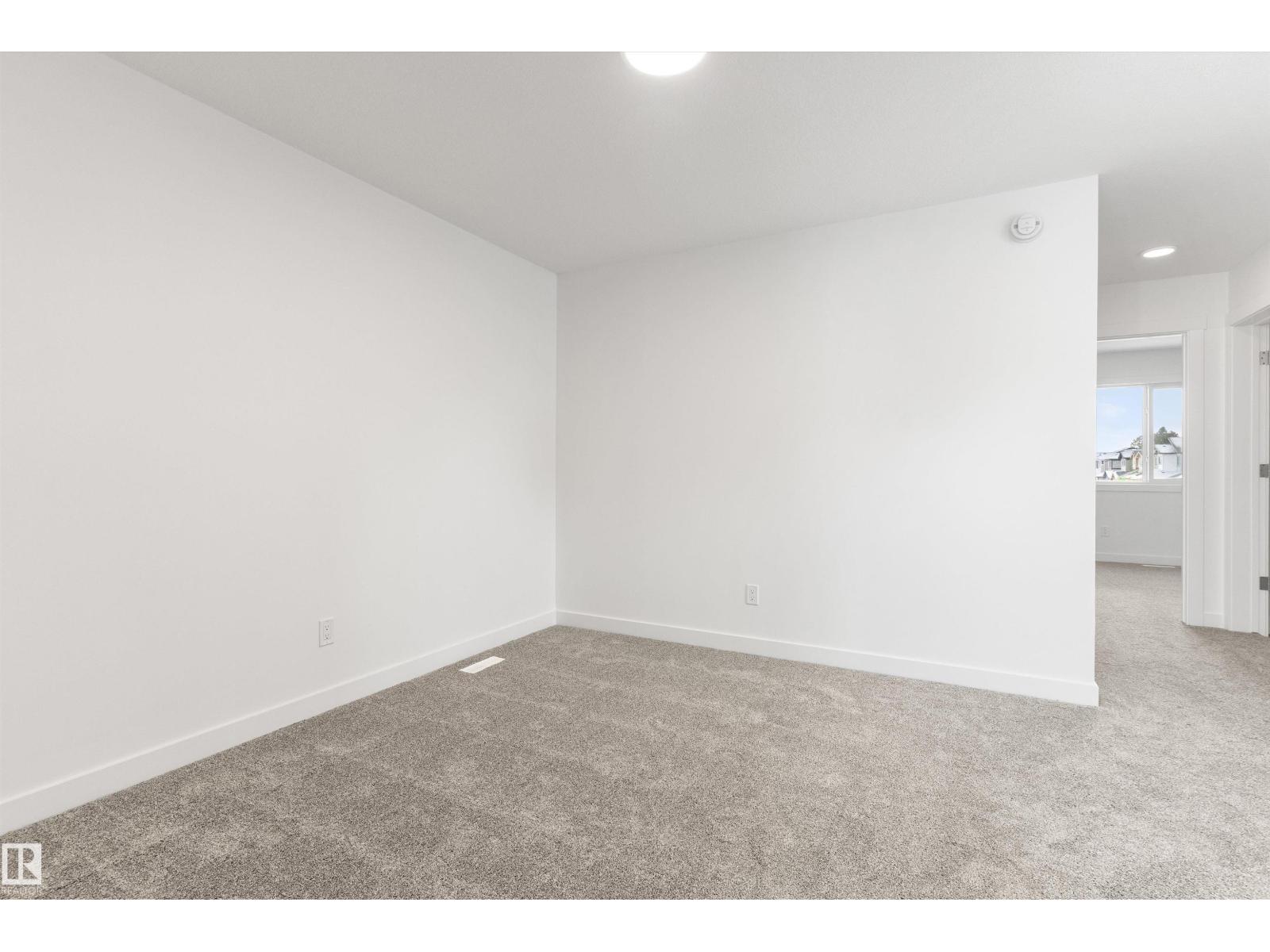 20719 43 AV NW - 37