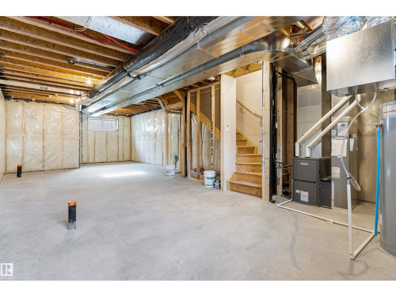 20719 43 AV NW - 46