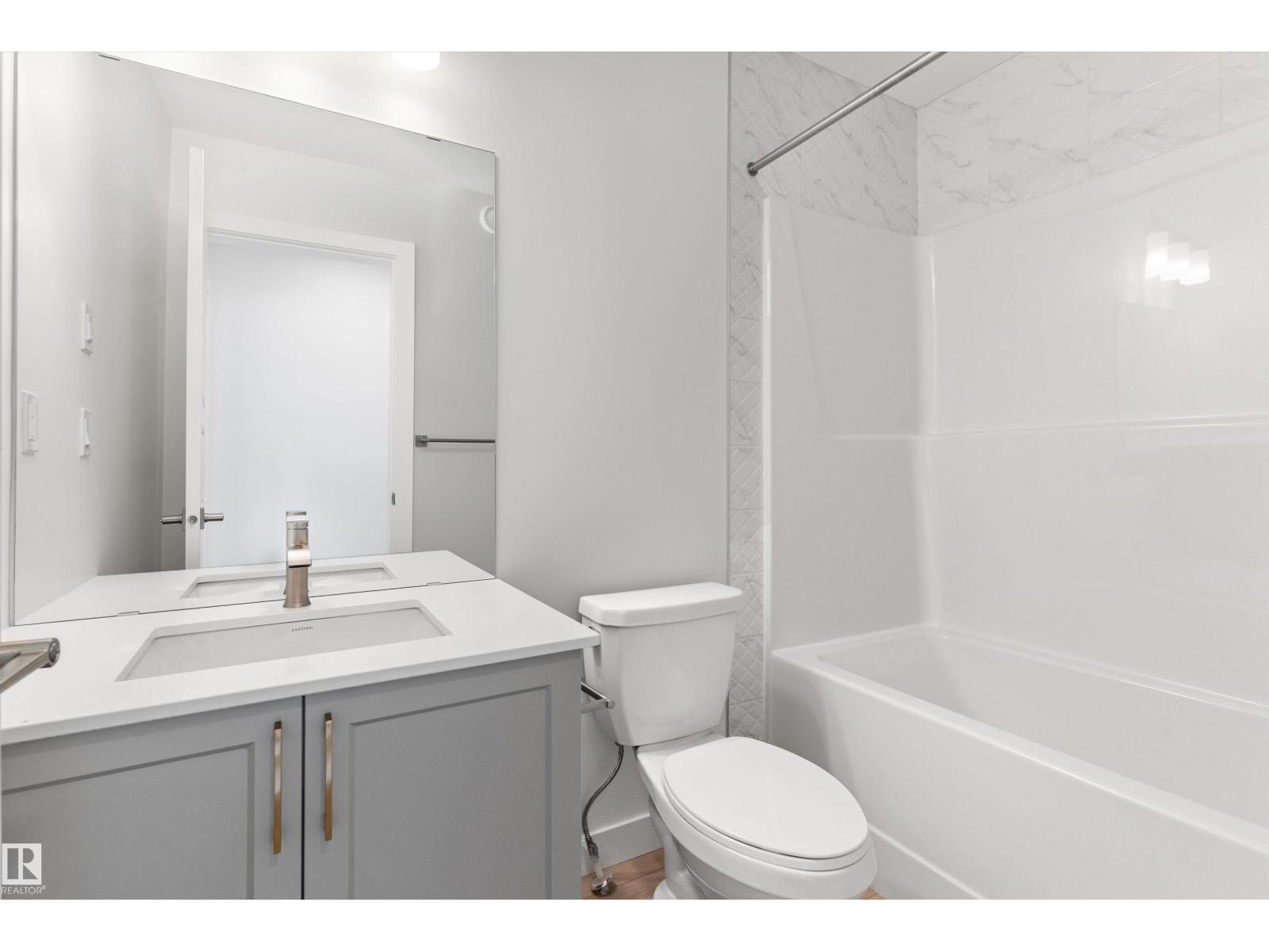 20719 43 AV NW - 44