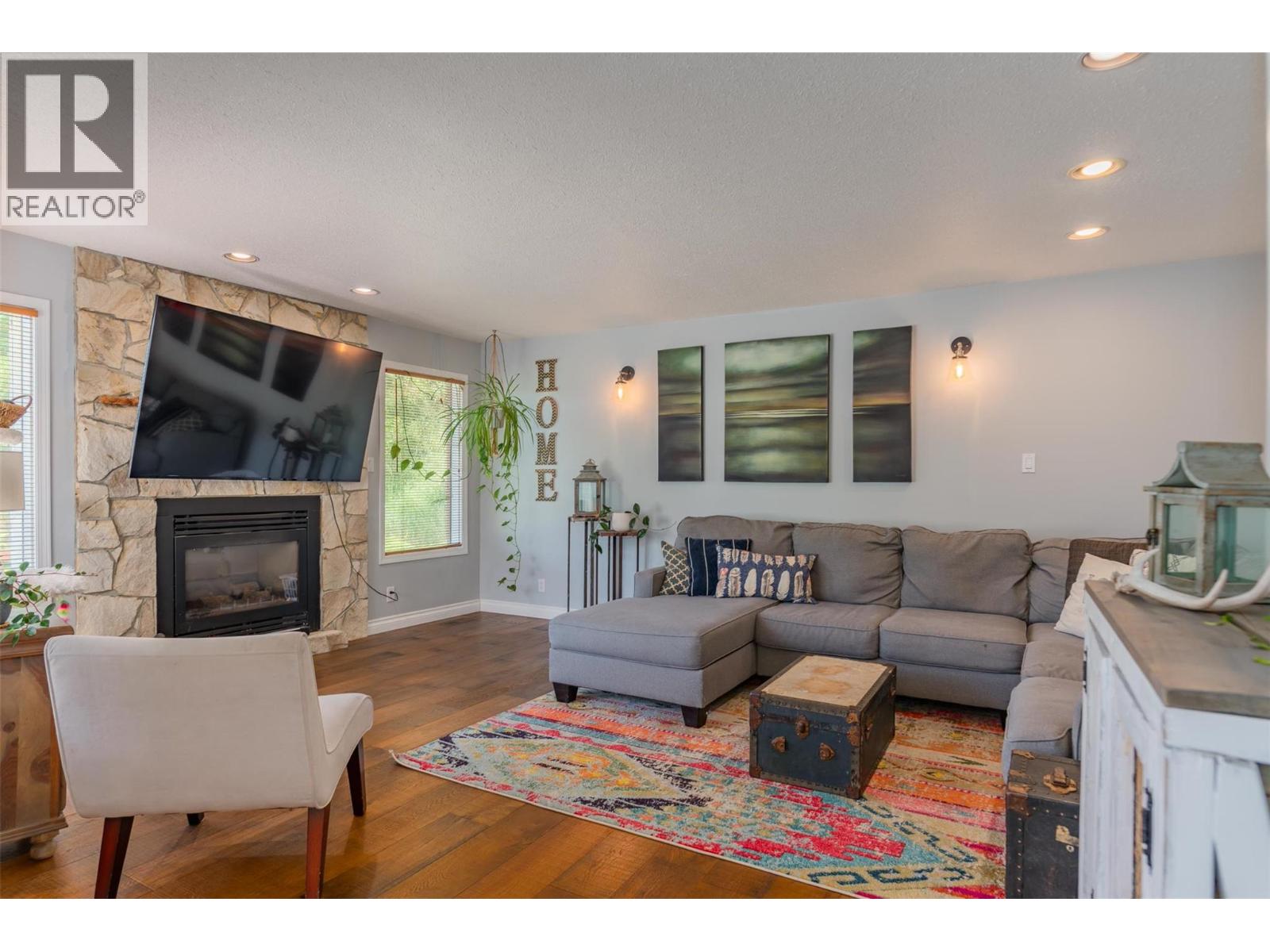 507 15TH Avenue, Genelle