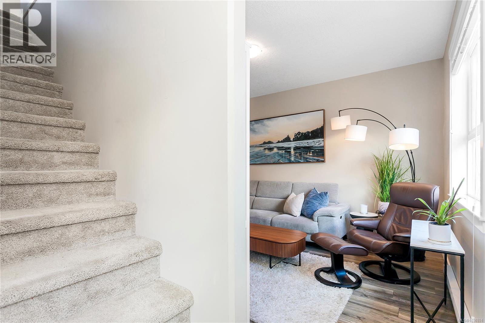 #2 6117 GLACIER WAY - 13