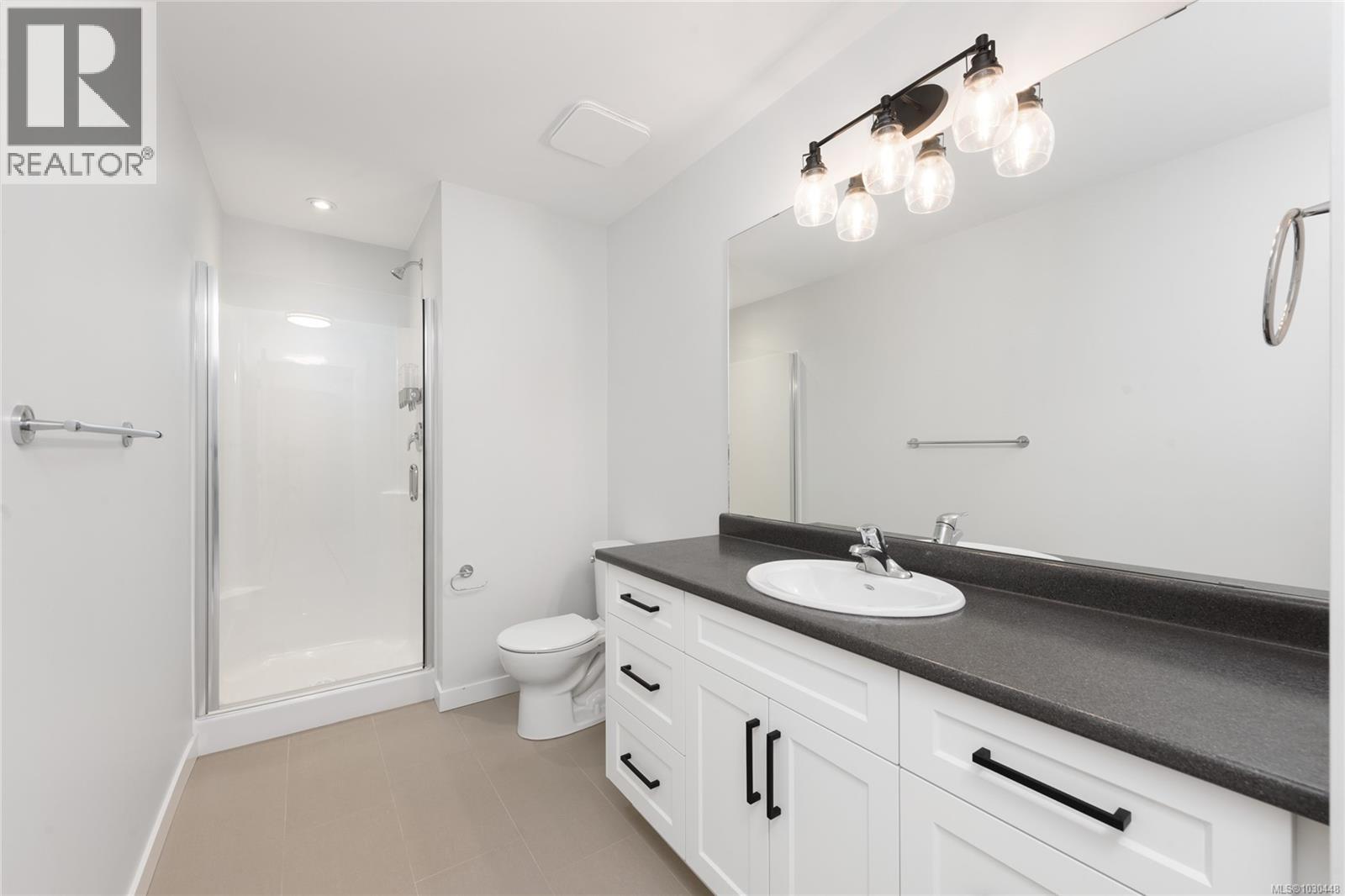 #24 3195 HERONS WAY - 12