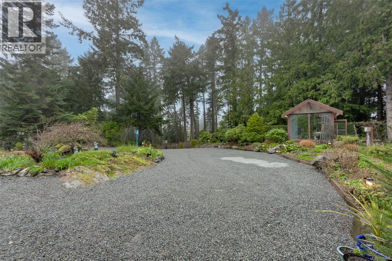 11391 WEST SAANICH RD - 94