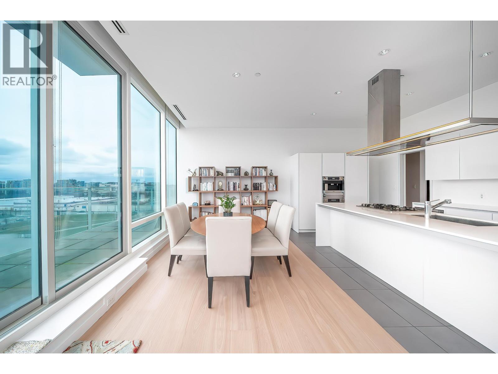 #901-5131 BRIGHOUSE Way, Richmond