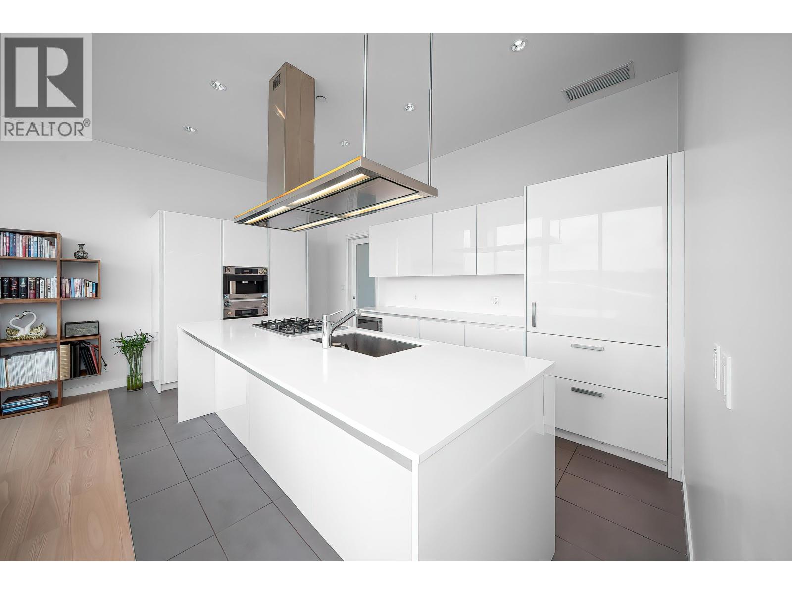 #901-5131 BRIGHOUSE Way, Richmond