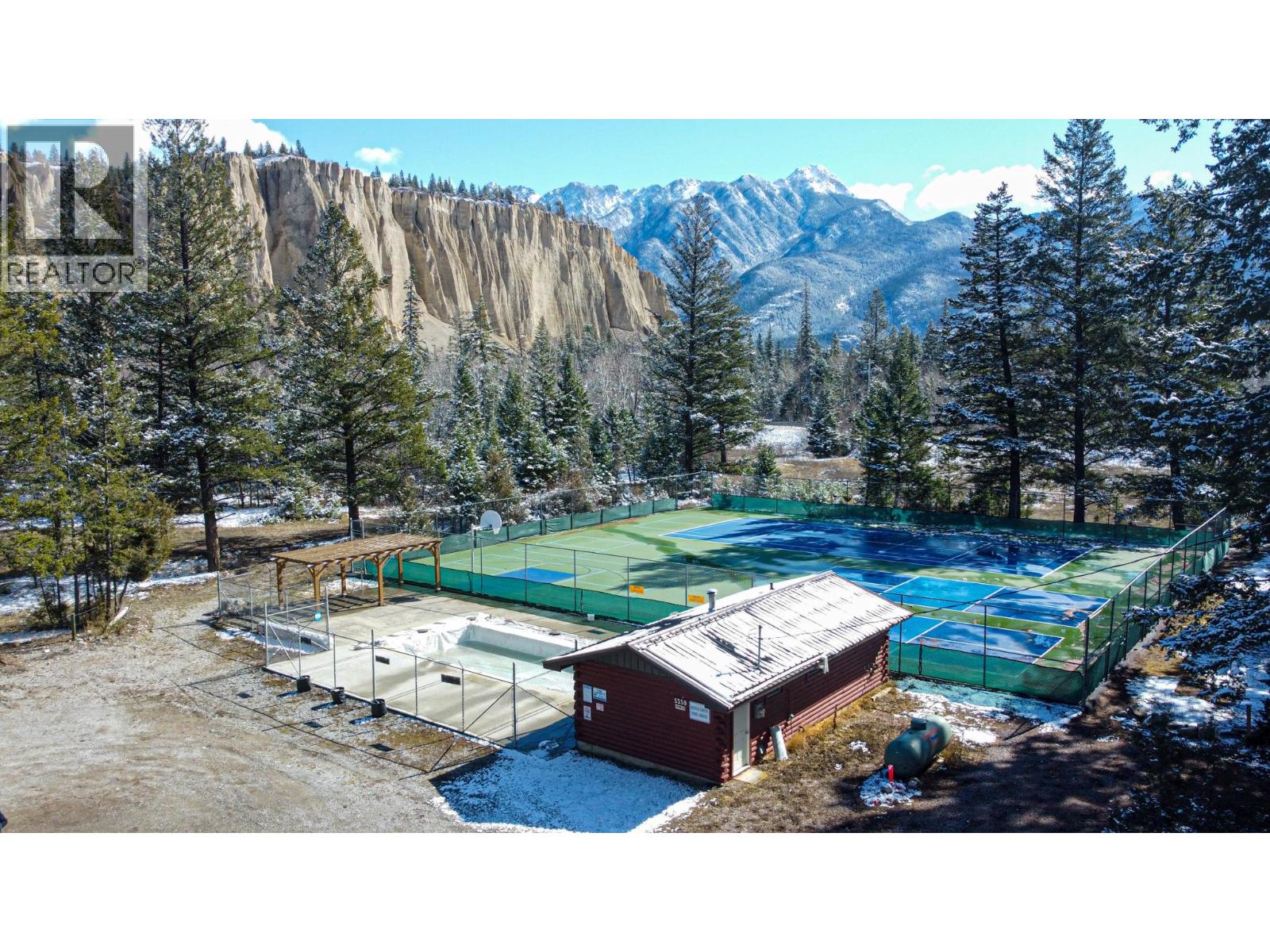 5405 DUTCH CREEK Road, Dutch Creek