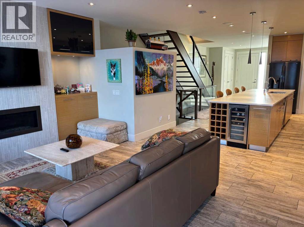 Single Family House for Sale in  A Street SW Richmond Calgary 