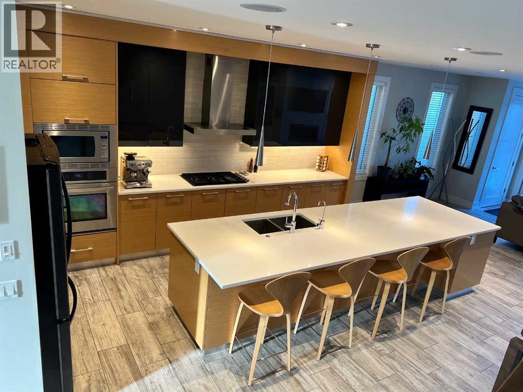 Single Family House for Sale in  A Street SW Richmond Calgary 