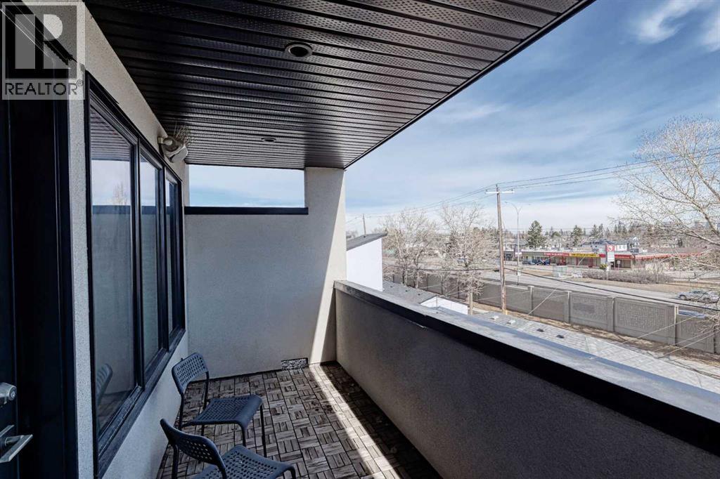 Single Family House for Sale in  A Street SW Richmond Calgary 