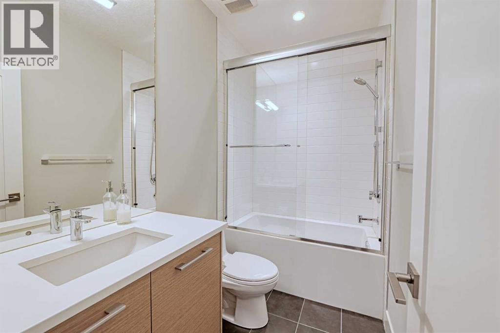 Single Family House for Sale in  A Street SW Richmond Calgary 