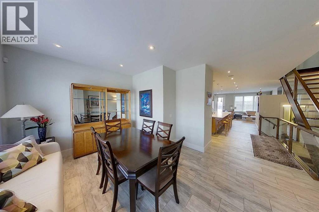 Single Family House for Sale in  A Street SW Richmond Calgary 