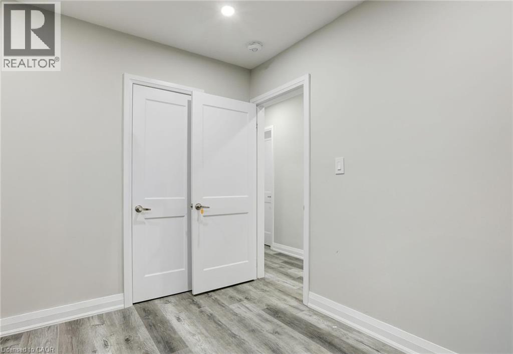 7 CARDILL CRESCENT - 15