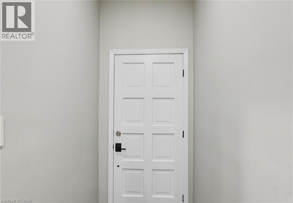 7 CARDILL CRESCENT - 3