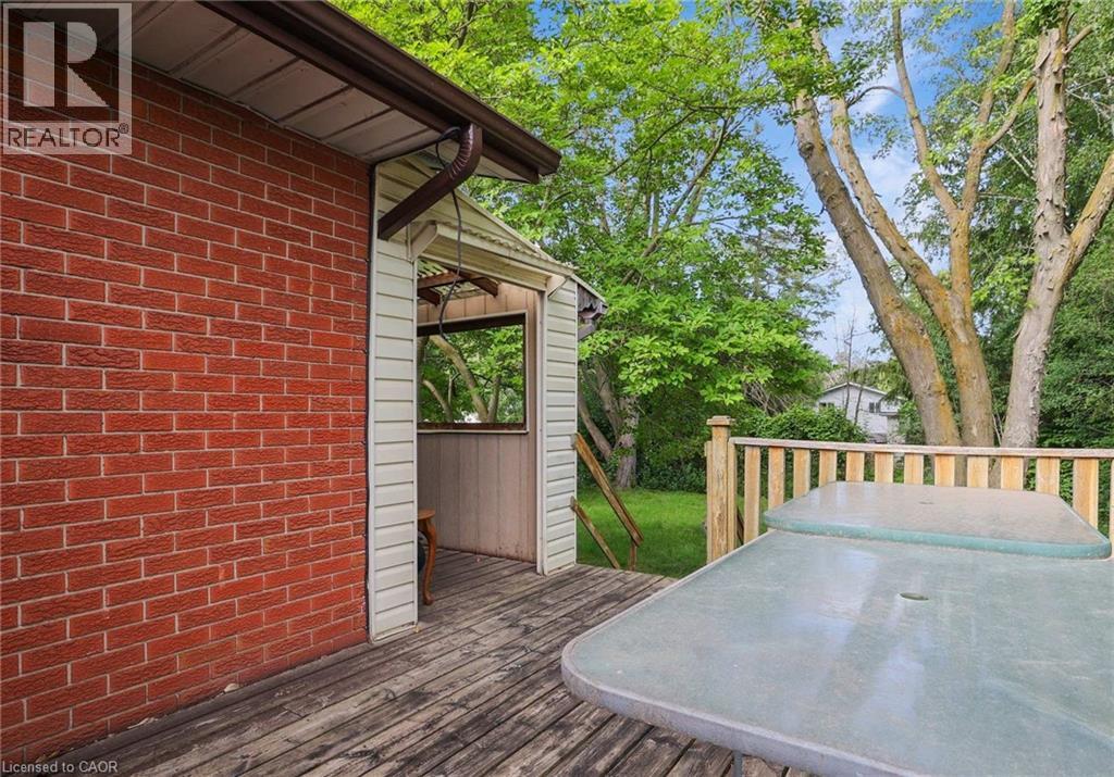 7 CARDILL CRESCENT - 36