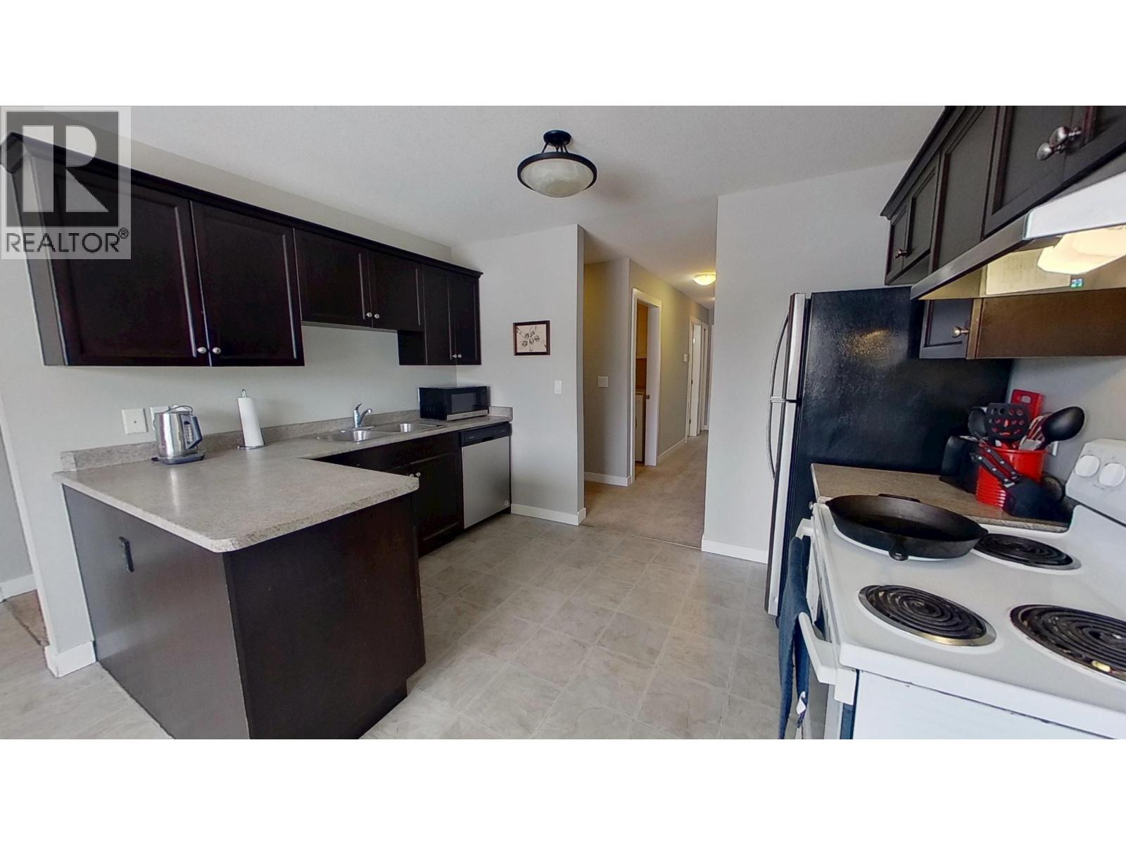 #9 9707 99 AVENUE - 4