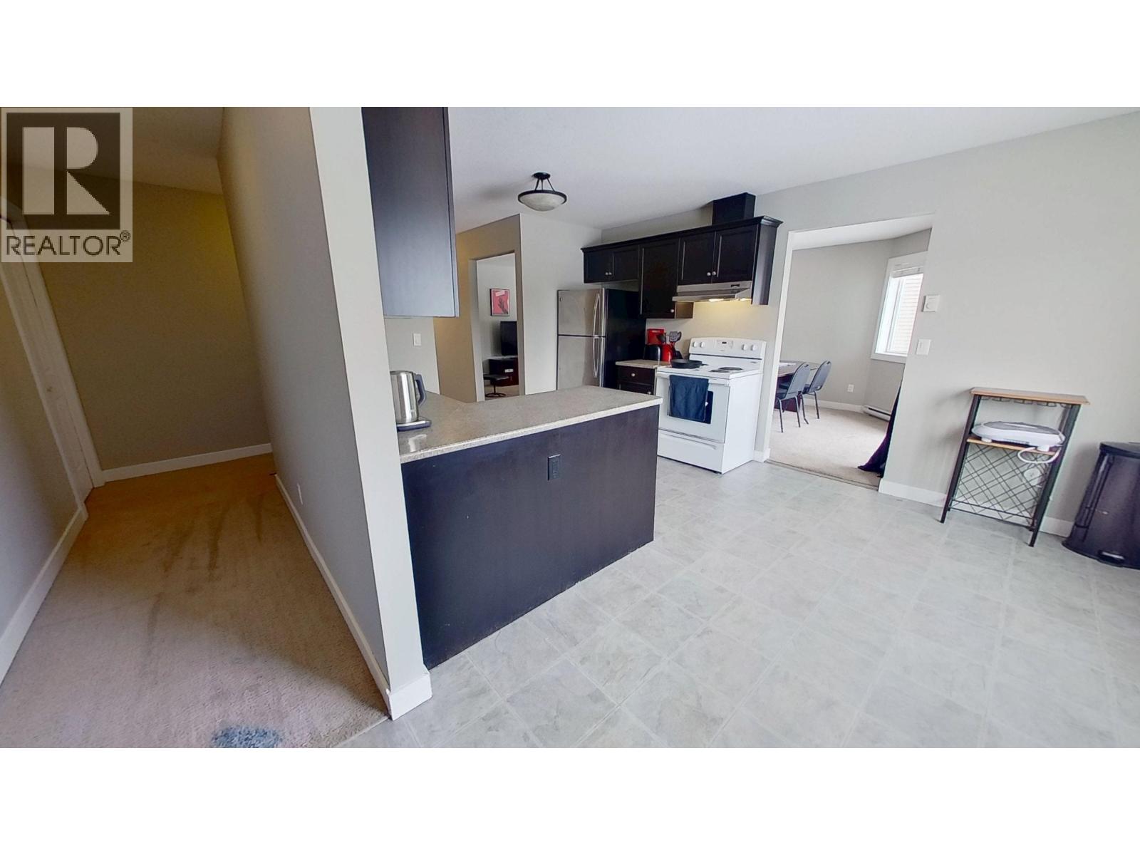 #9 9707 99 AVENUE - 5