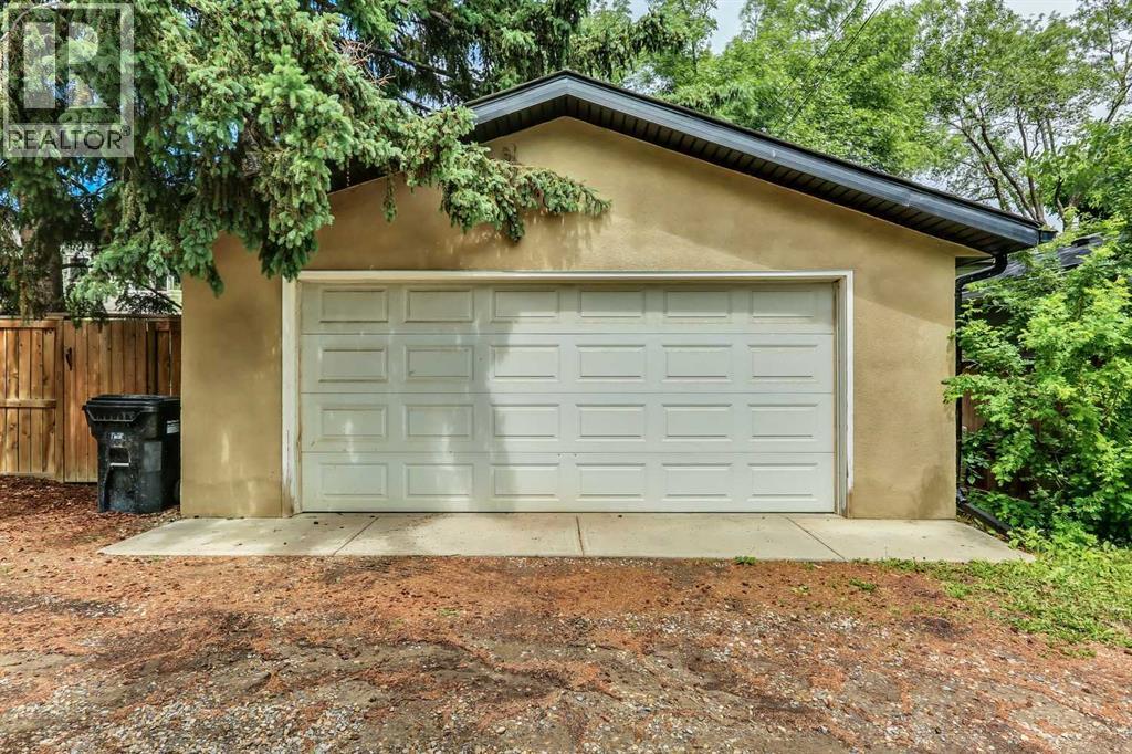 Single Family House Bungalow for Sale in   Avenue NW Crescent Heights Calgary 