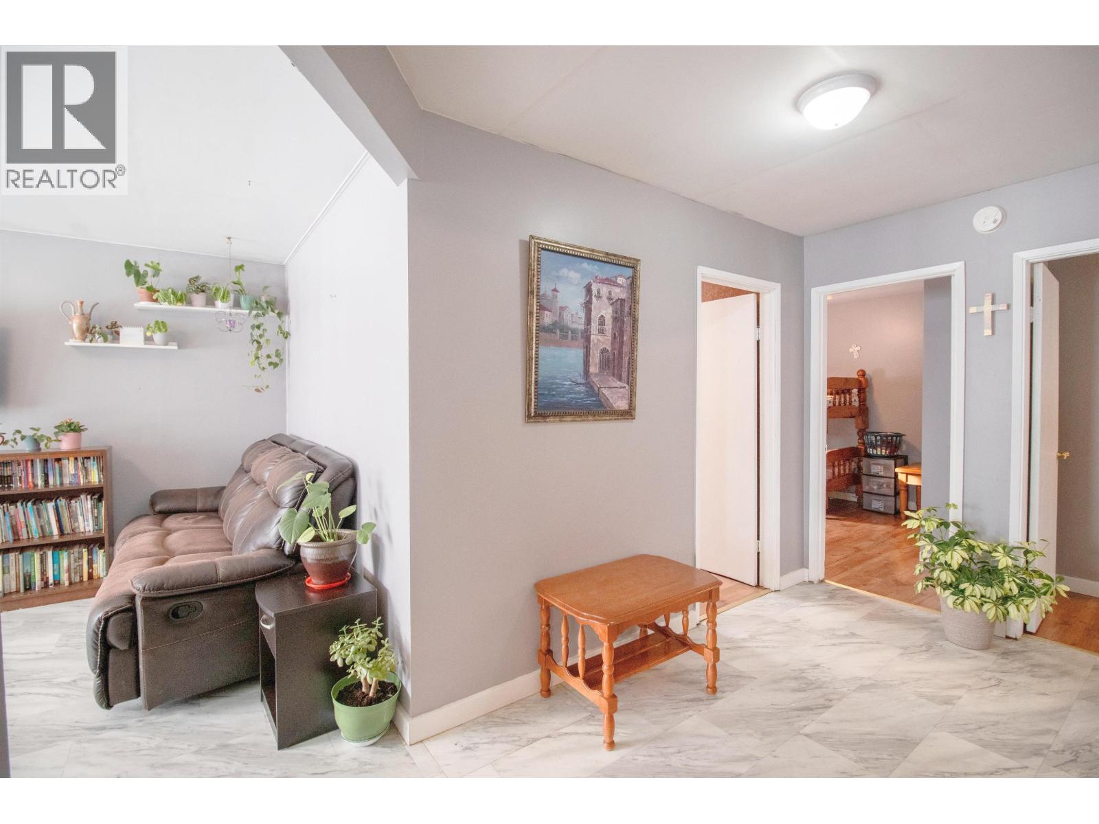 10220 96 AVENUE - 6