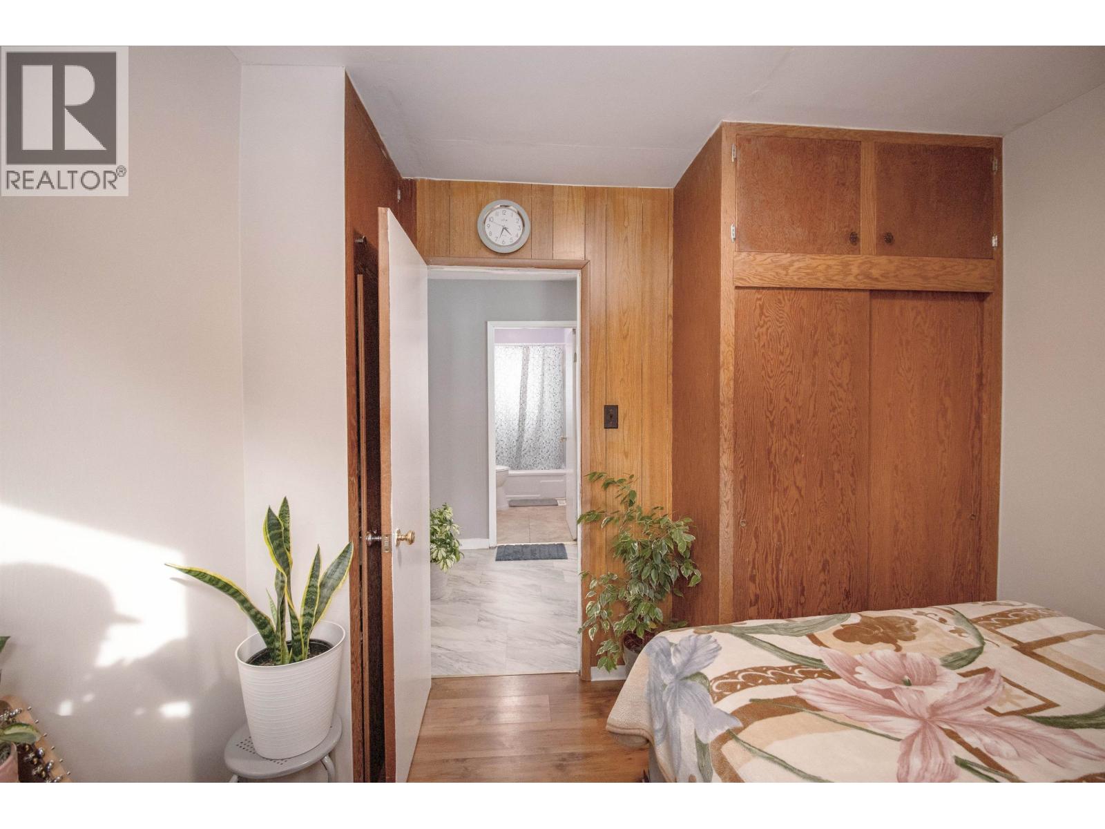 10220 96 AVENUE - 16