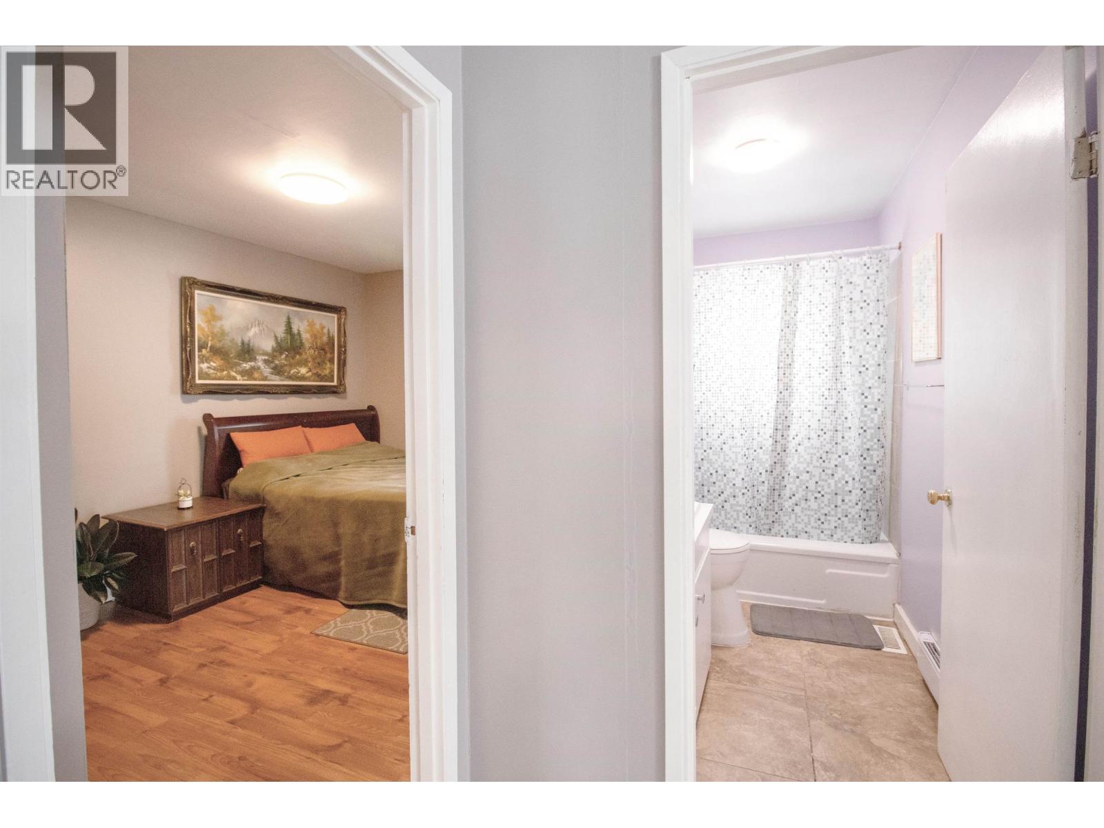 10220 96 AVENUE - 29