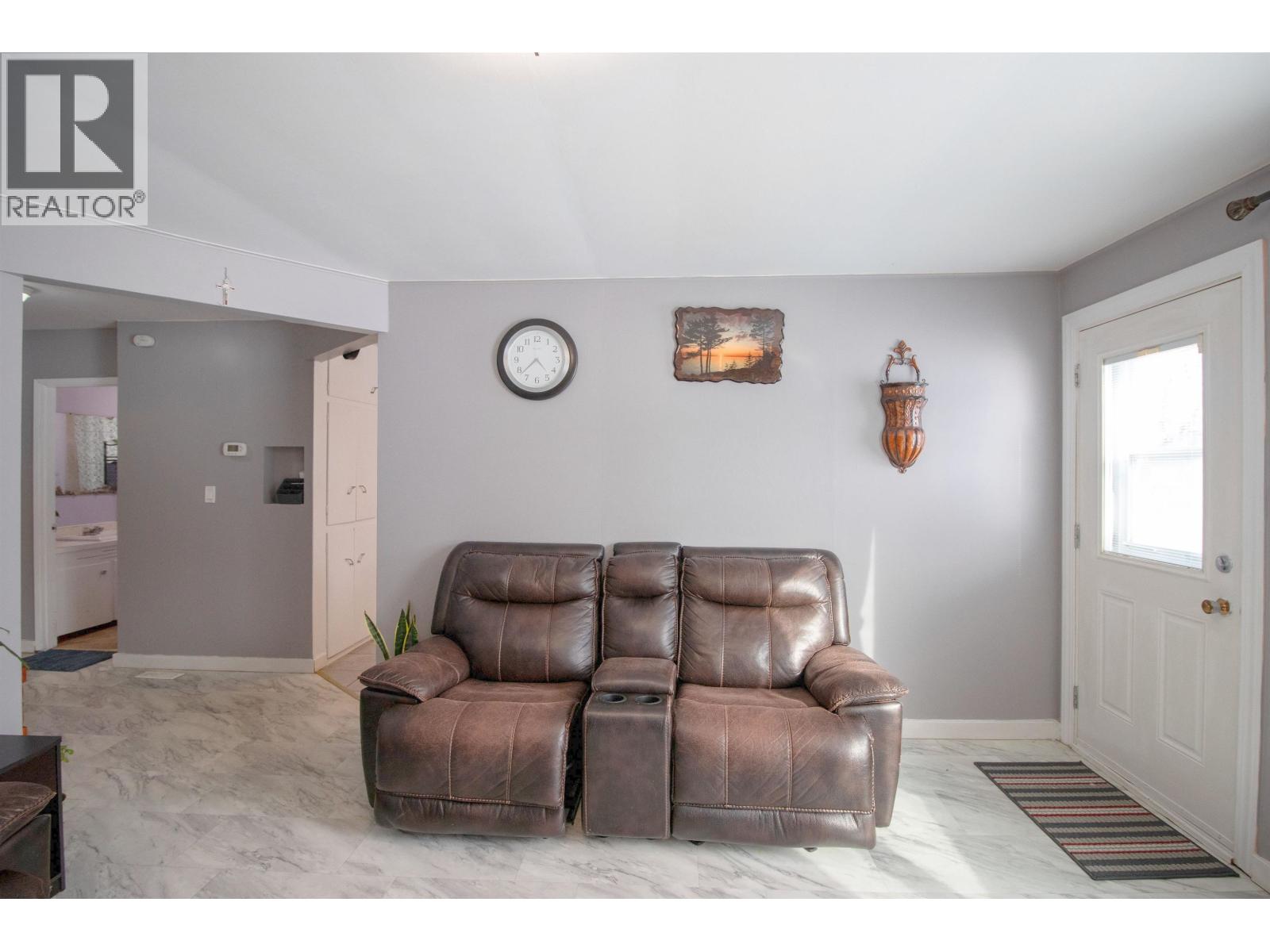 10220 96 AVENUE - 4