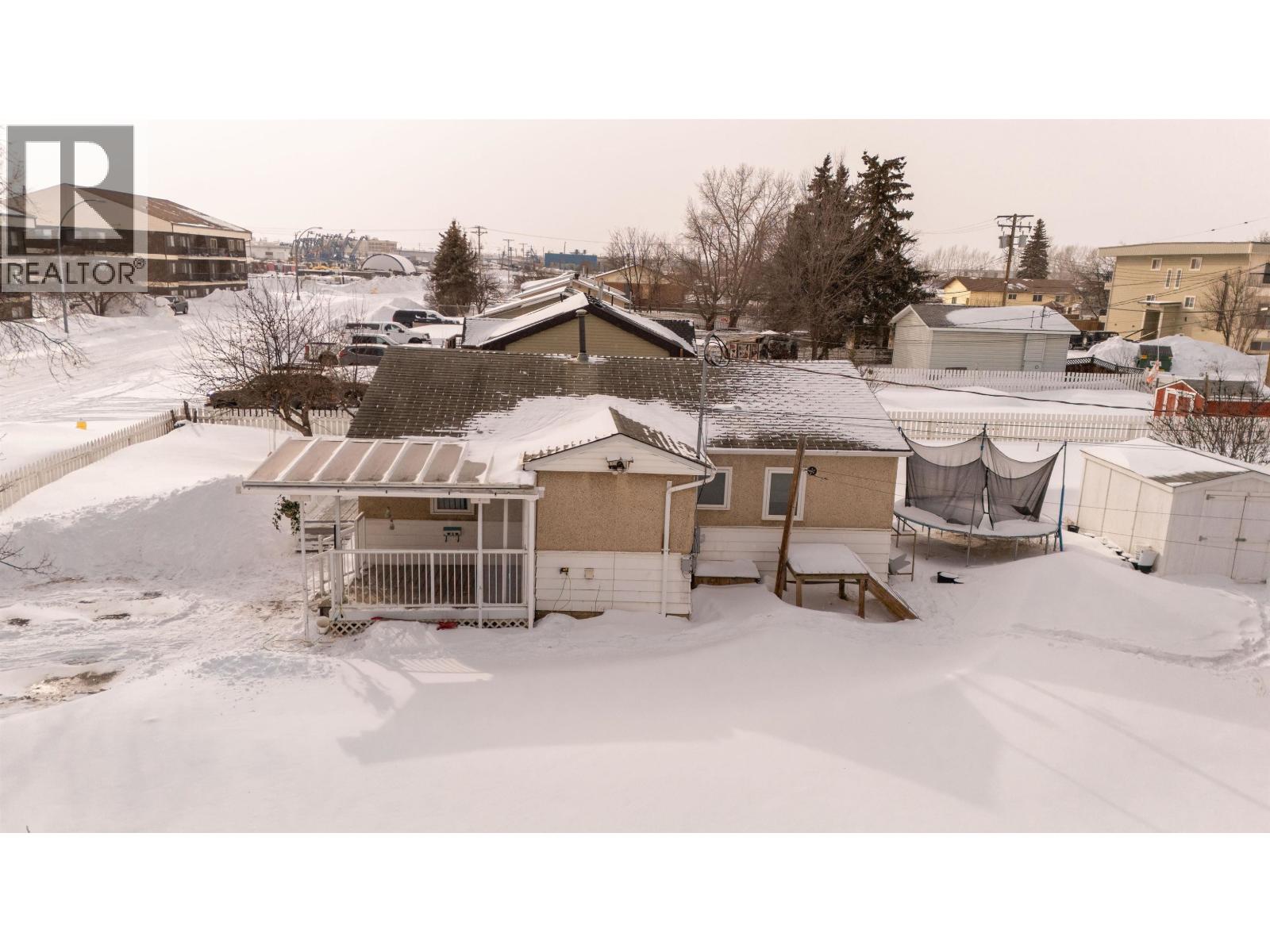 10220 96 AVENUE - 33