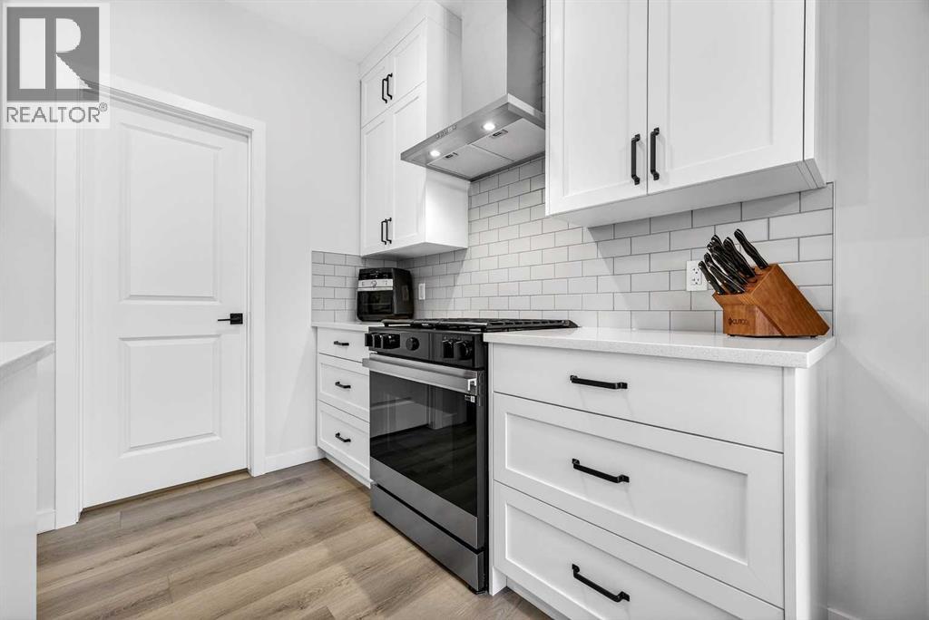 
          826 Mandalay Link
            <br/>
            <span>Carstairs</span>
            , 
            <span>AB</span>
             <span>T0M0N0</span>
         - Photo 18