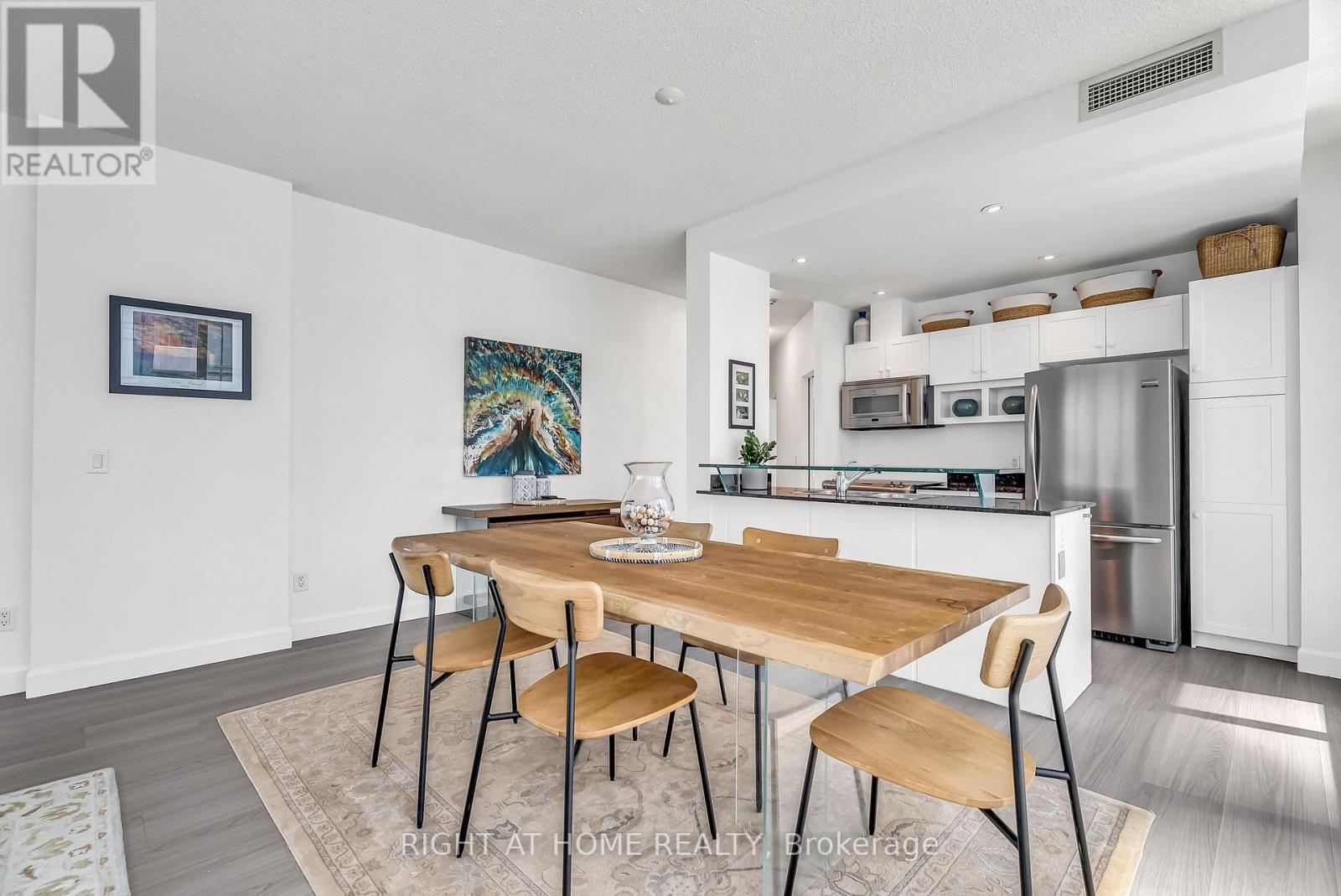 #3202 8 YORK STREET - 5