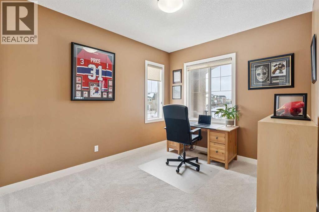 
          33 Quarry Heights Southeast
            <br/>
            <span>Calgary</span>
            , 
            <span>AB</span>
             <span>T2C5H7</span>
         - Photo 21