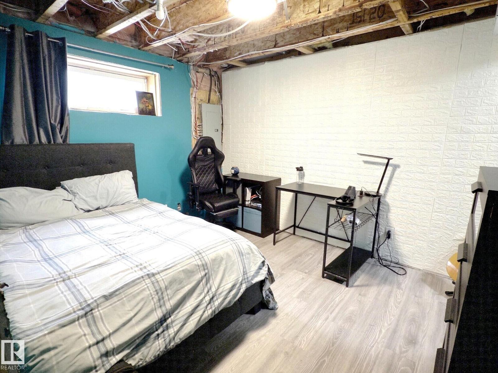 #14 6608 158 AV NW, Edmonton