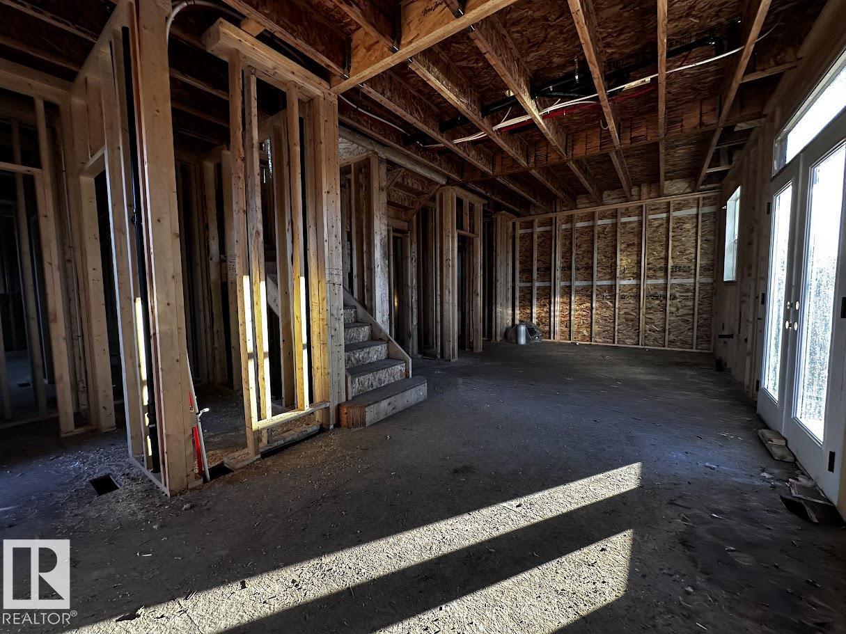 10627 149 ST NW - 11