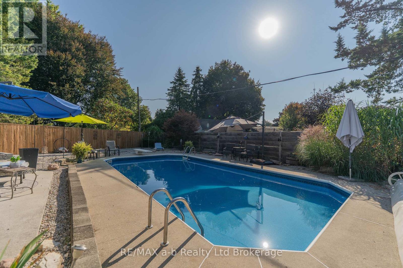 3-bedroom home for sale at 6 CAMDON COURT, Tillsonburg ON · photo 37 of 49
