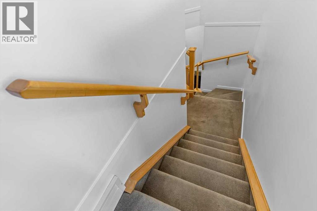 Single Family House for Sale in  Everwillow Boulevard SW Evergreen Calgary 