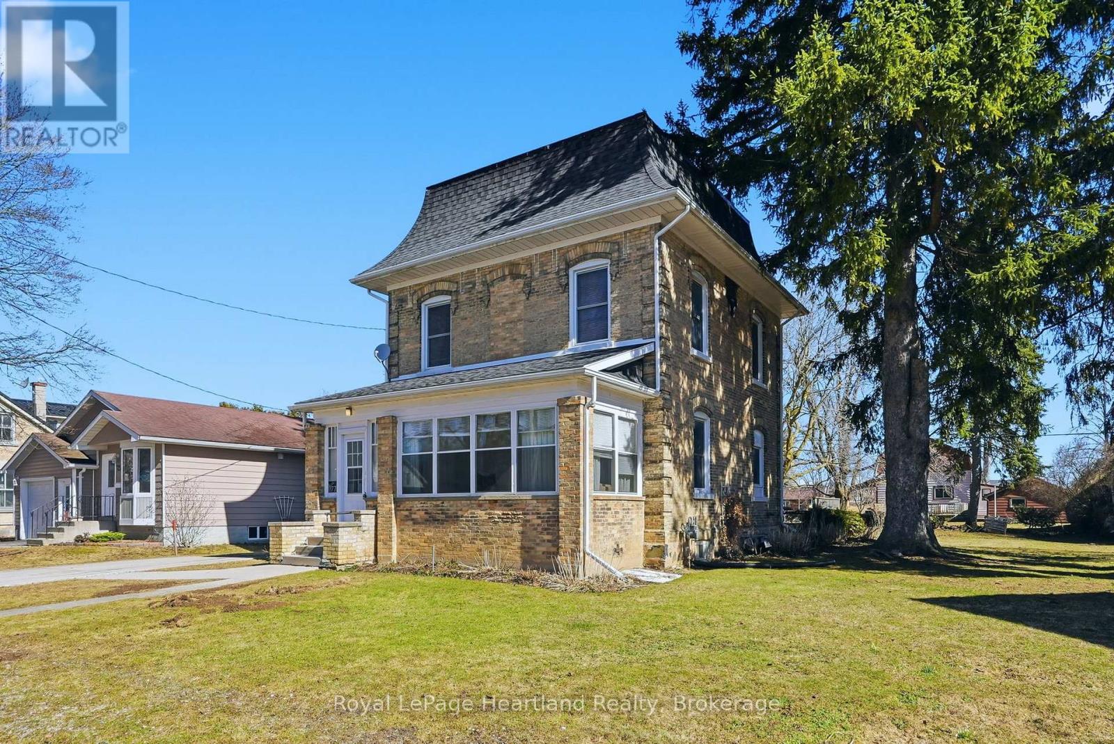 77 KING STREET S - 2