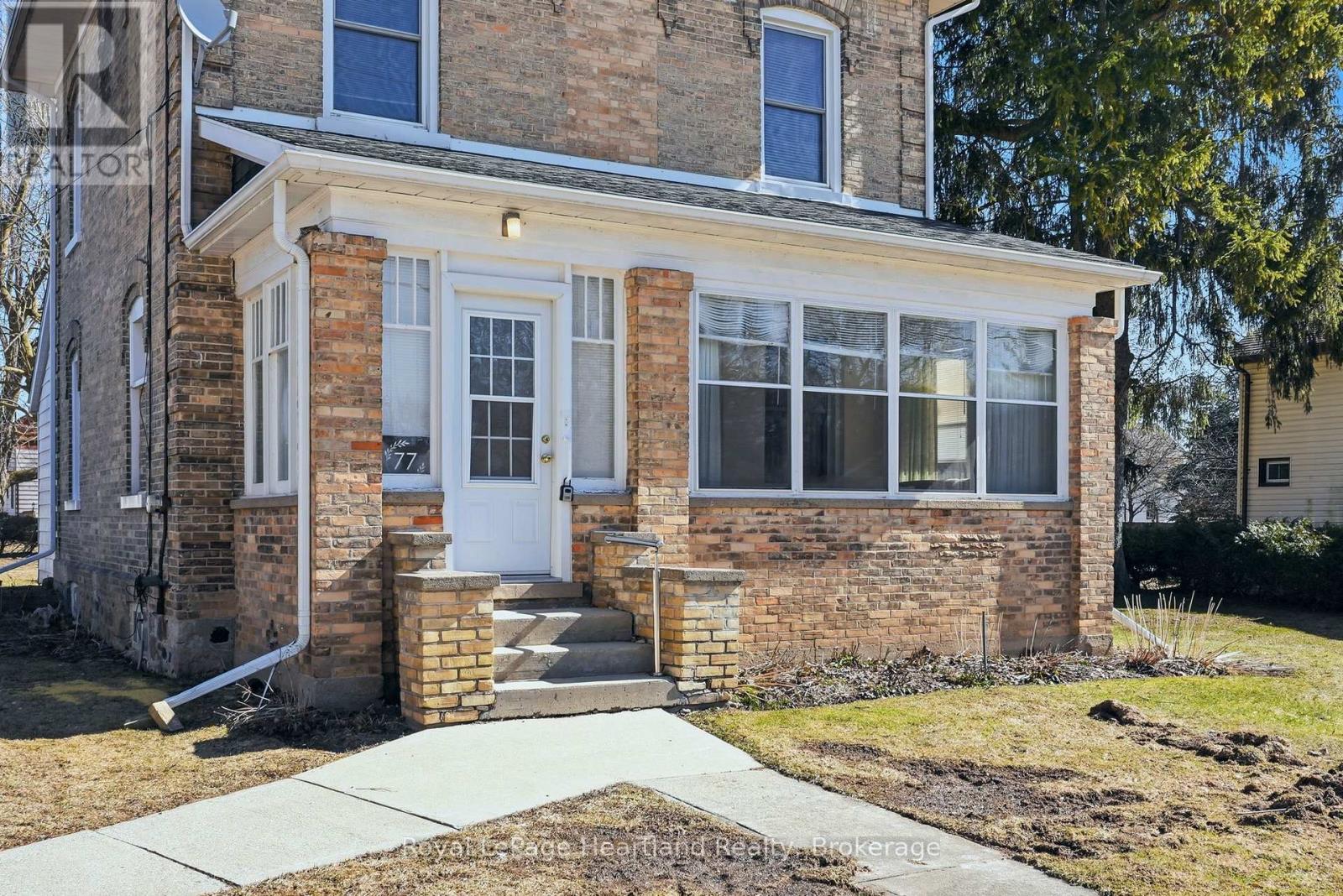 77 KING STREET S - 3