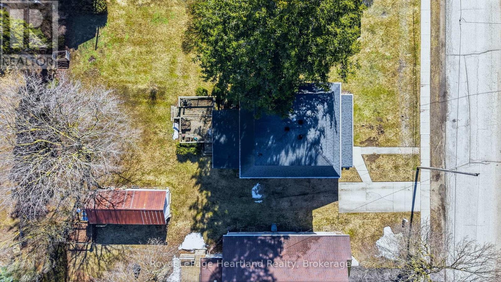 77 KING STREET S - 34