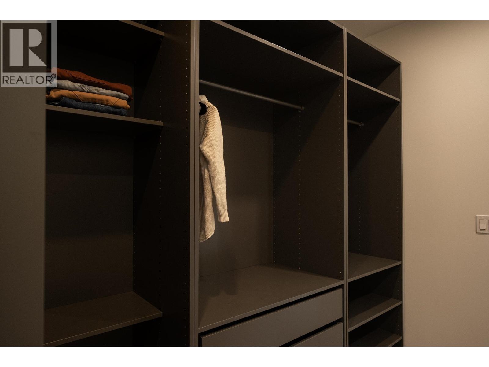 1246 REED ROAD, Gibsons