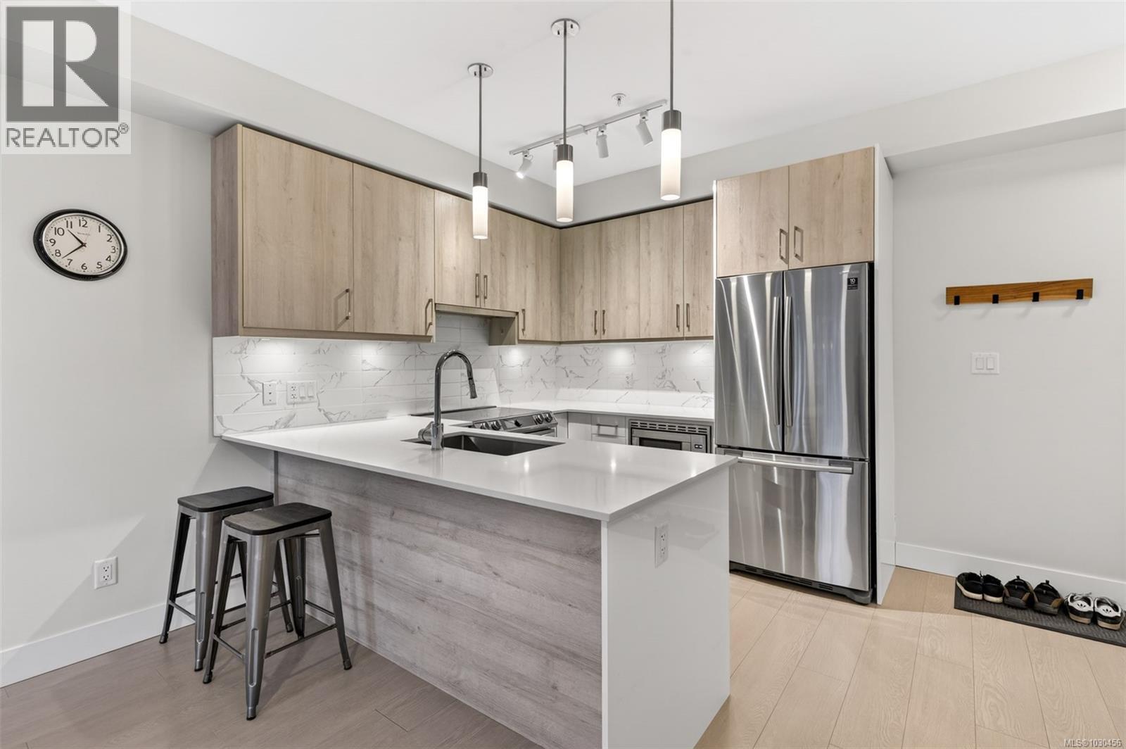 #303 1450 GLENTANA RD - 7