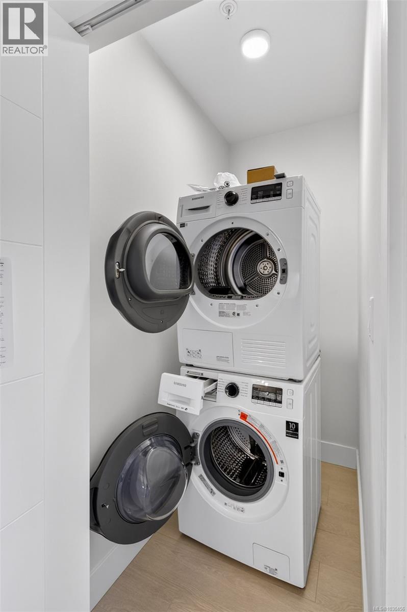 #303 1450 GLENTANA RD - 24