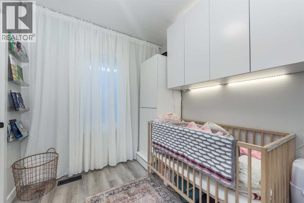 Single Family House Bungalow for Sale in  A Street NW Crescent Heights Calgary 