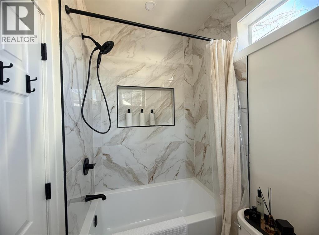 Single Family House Bungalow for Sale in  A Street NW Crescent Heights Calgary 