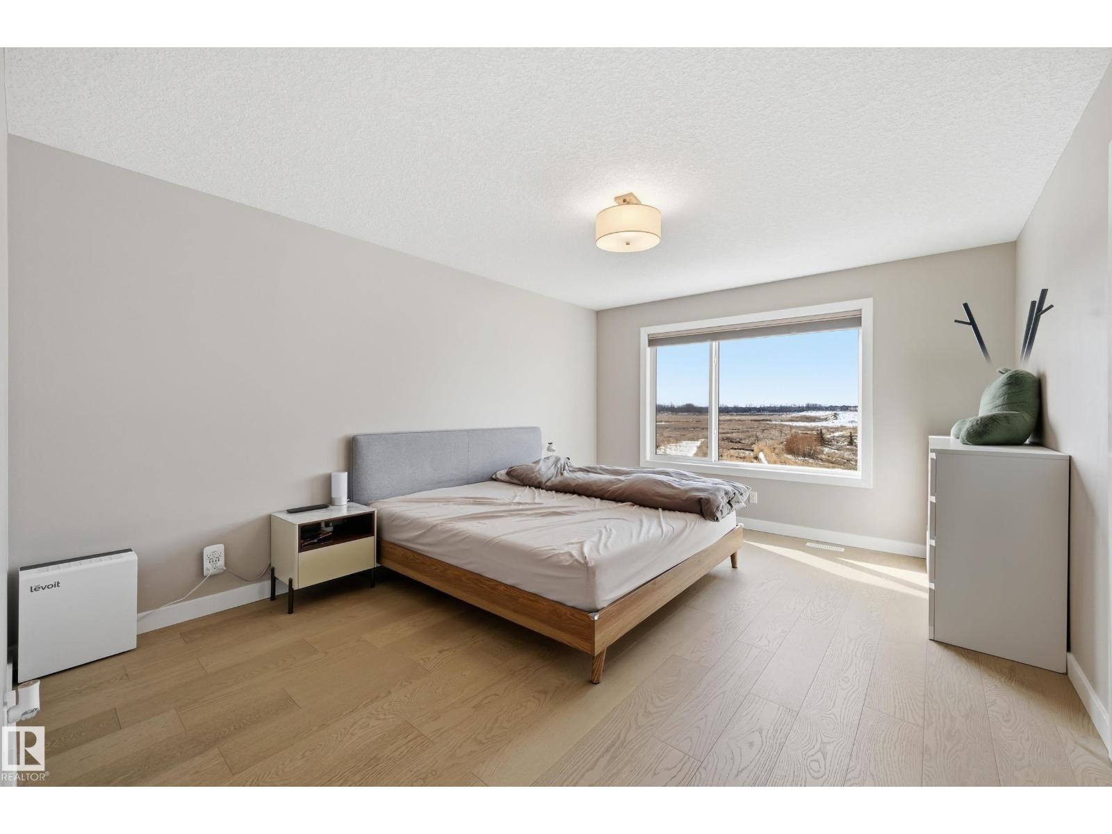 2604 202 ST NW - 27
