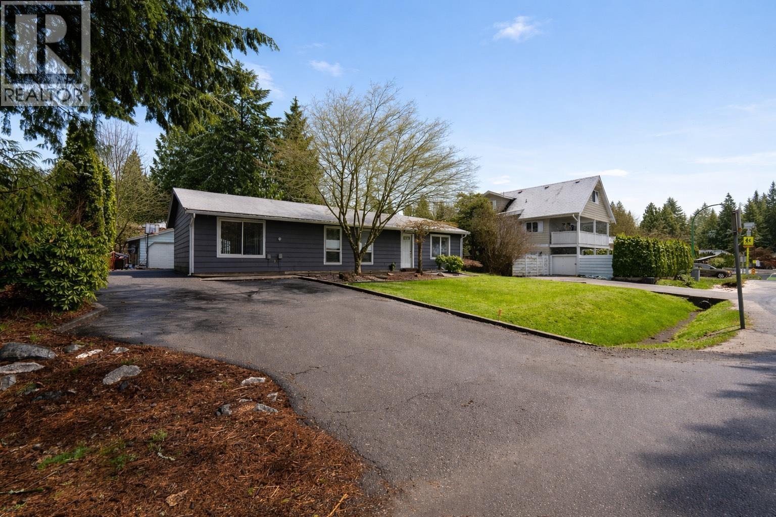 40410 PERTH DRIVE, Squamish